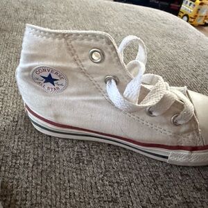 Converse White High-Top Sneakers Classic Design
